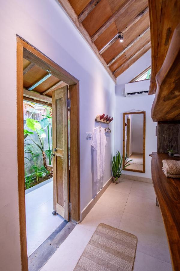 Seaside Tribe - Boutique Surf Stay & Retreat Танаг-Лот Екстер'єр фото